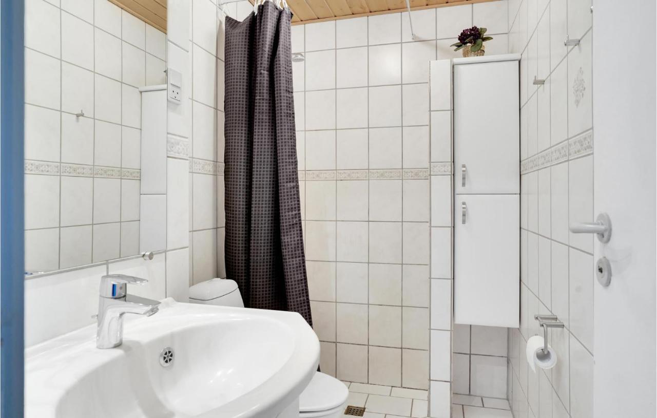 Beach Front Apartment In Fano With Wifi المظهر الخارجي الصورة